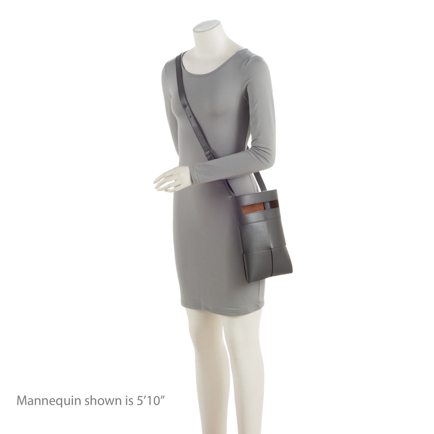 Bottega Veneta Maxi Intrecciato Nappa Crossbody Bag (SHF-MUPZeC)