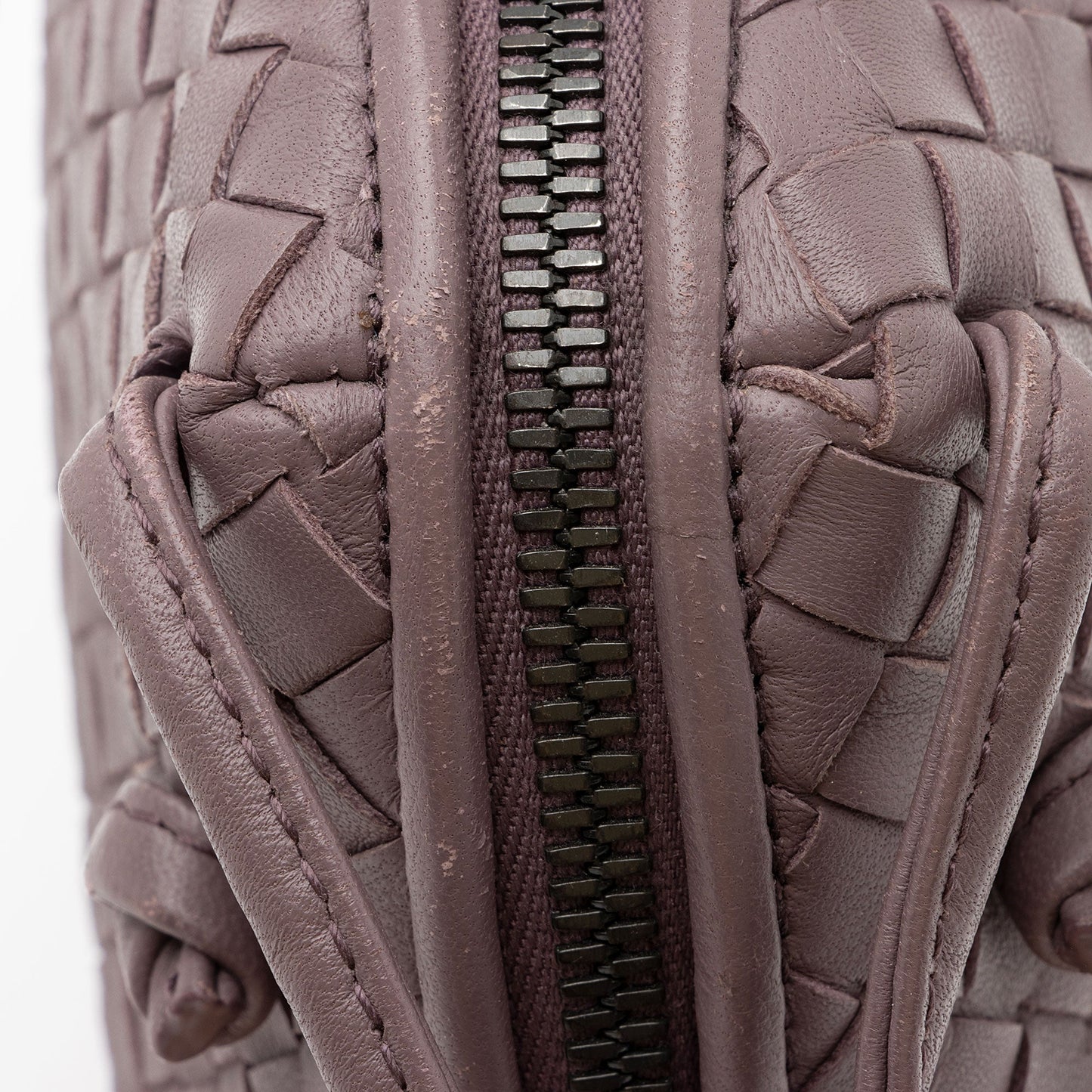 Bottega Veneta Intrecciato Nappa Leather Nodini Crossbody (SHF-nPncFK)