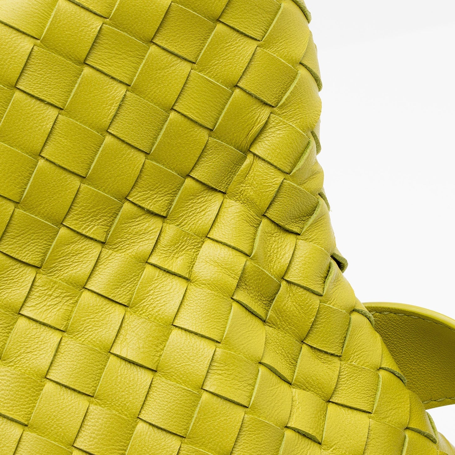 Bottega Veneta Intrecciato Nappa The Fold Crossbody (SHF-FmTNDh)