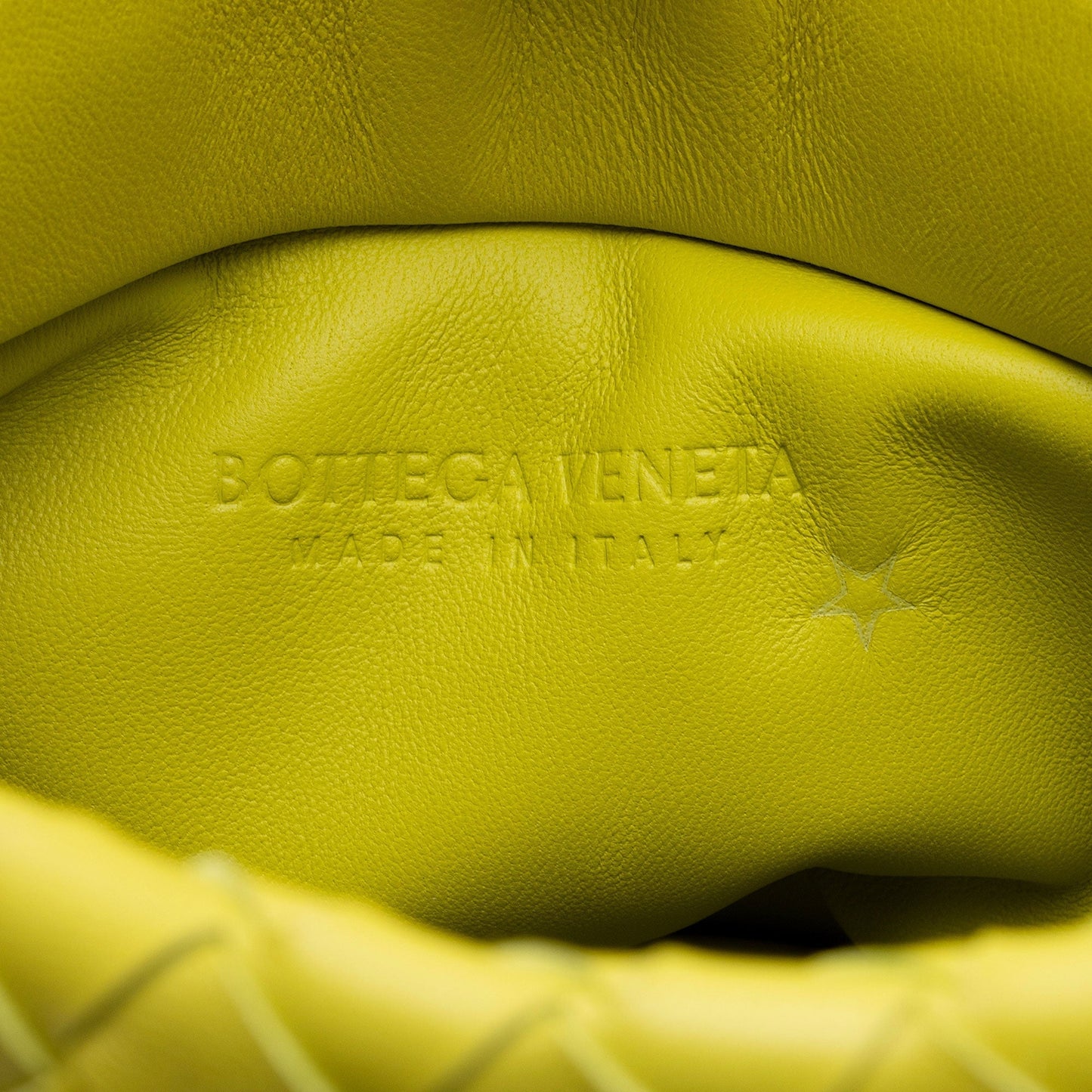 Bottega Veneta Intrecciato Nappa The Fold Crossbody (SHF-FmTNDh)