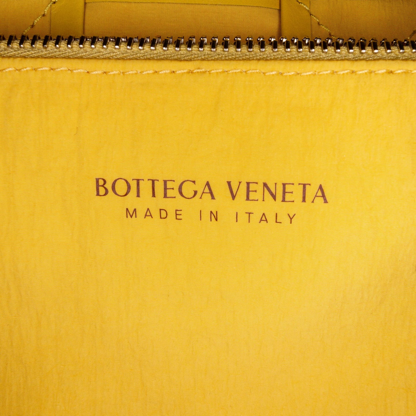 Bottega Veneta Intrecciato Stretch Cassette Crossbody Bag (MLB-vxmhAc)