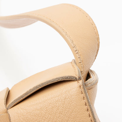 Bottega Veneta Lambskin Cassette Crossbody (SHF-nAVsRl)