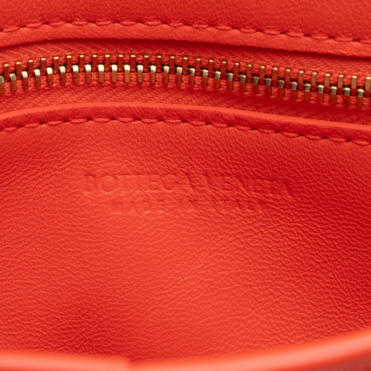 Bottega Veneta Puffed Lambskin Cassette Small Crossbody (SHF-ej7jDH)