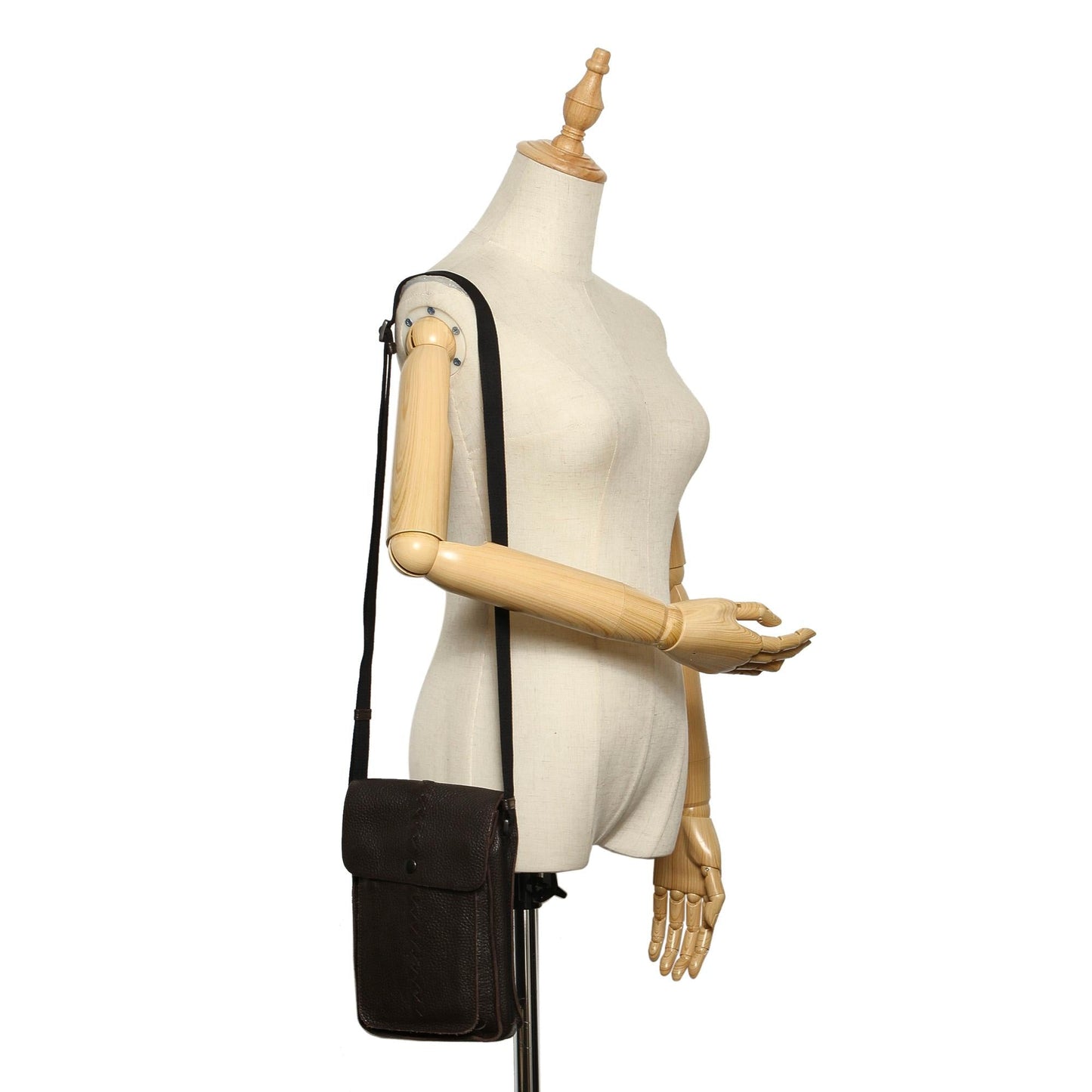 Bottega Veneta Leather Crossbody Bag (MLB-22753)