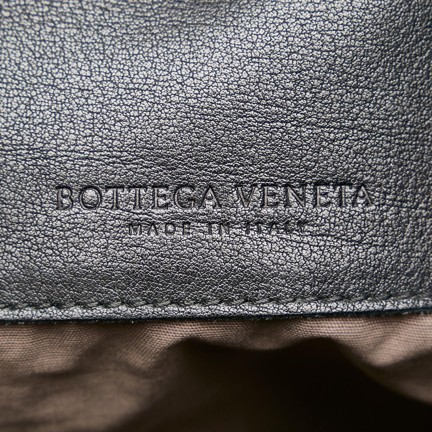 Bottega Veneta Leather Crossbody Bag (MLB-27960)