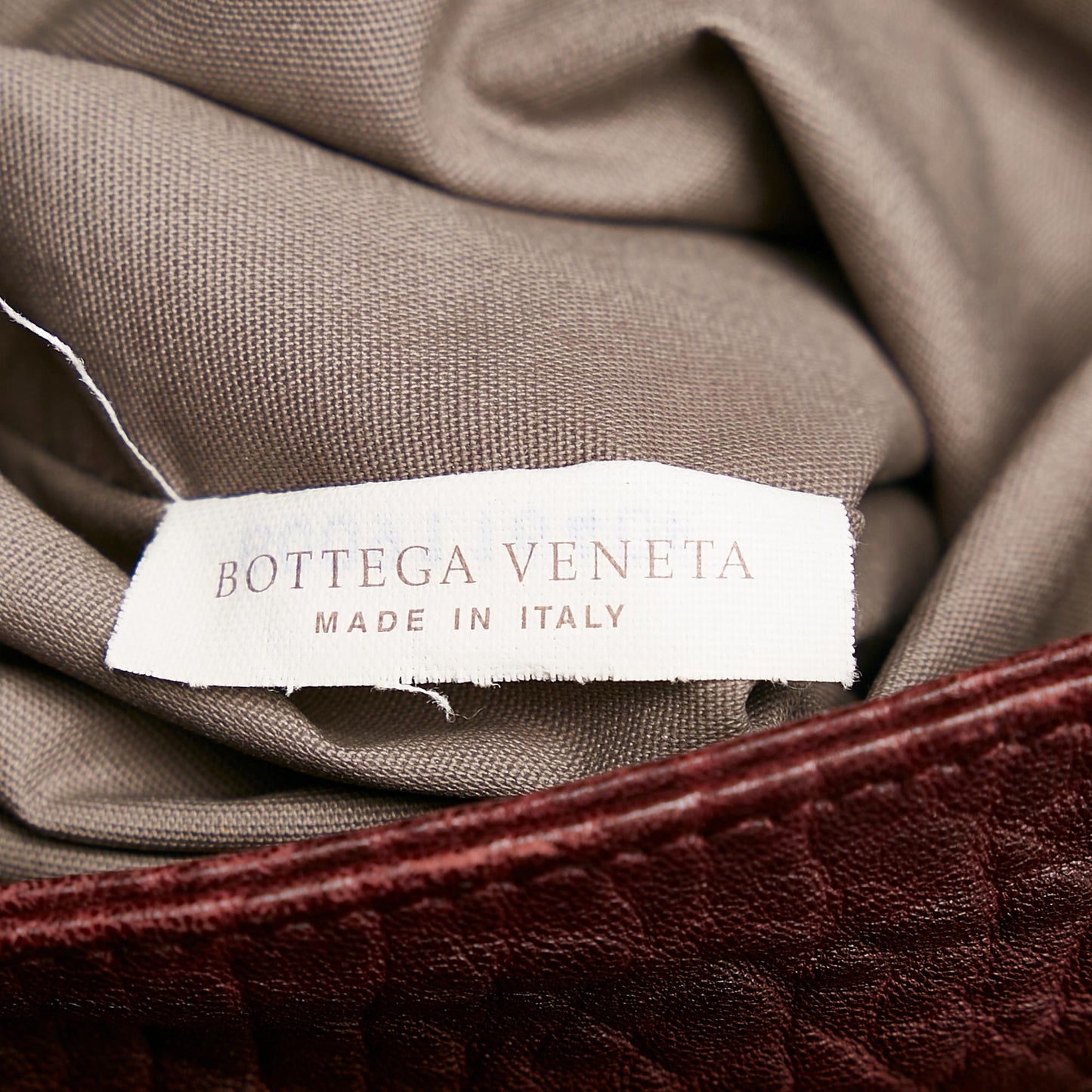 Bottega Veneta Leather Crossbody Bag (MLB-eo6TLY)