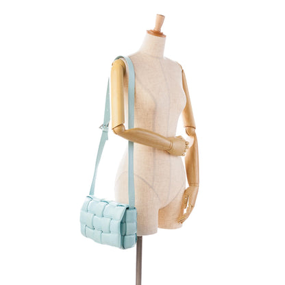 Bottega Veneta Maxi Intrecciato Padded Cassette Crossbody (MLB-jw6xH3)