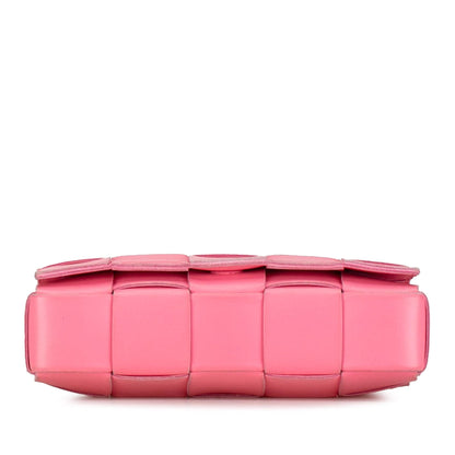 Bottega Veneta Maxi Lambskin Intrecciato Cassette Crossbody (MLB-4fFL6n)