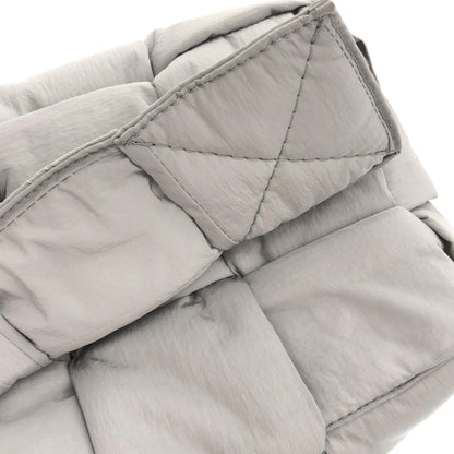 Bottega Veneta Medium Padded Tech Cassette Crossbody (MLB-Ih93tb)