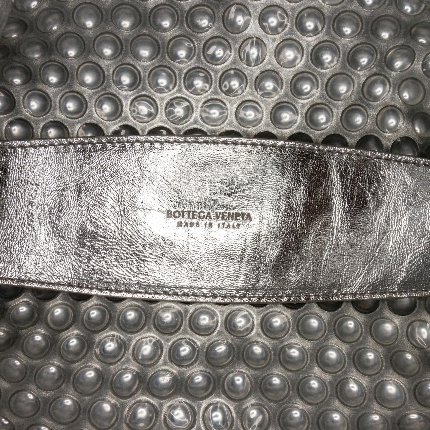 Bottega Veneta Metallic The Mini Pouch Crossbody (MLB-35139)
