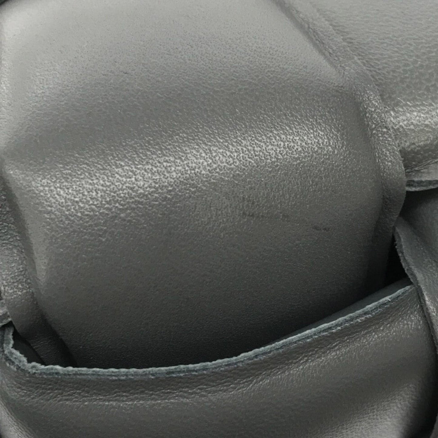 Bottega Veneta Padded Cassette Crossbody Bag (MLB-ZAAKFo)