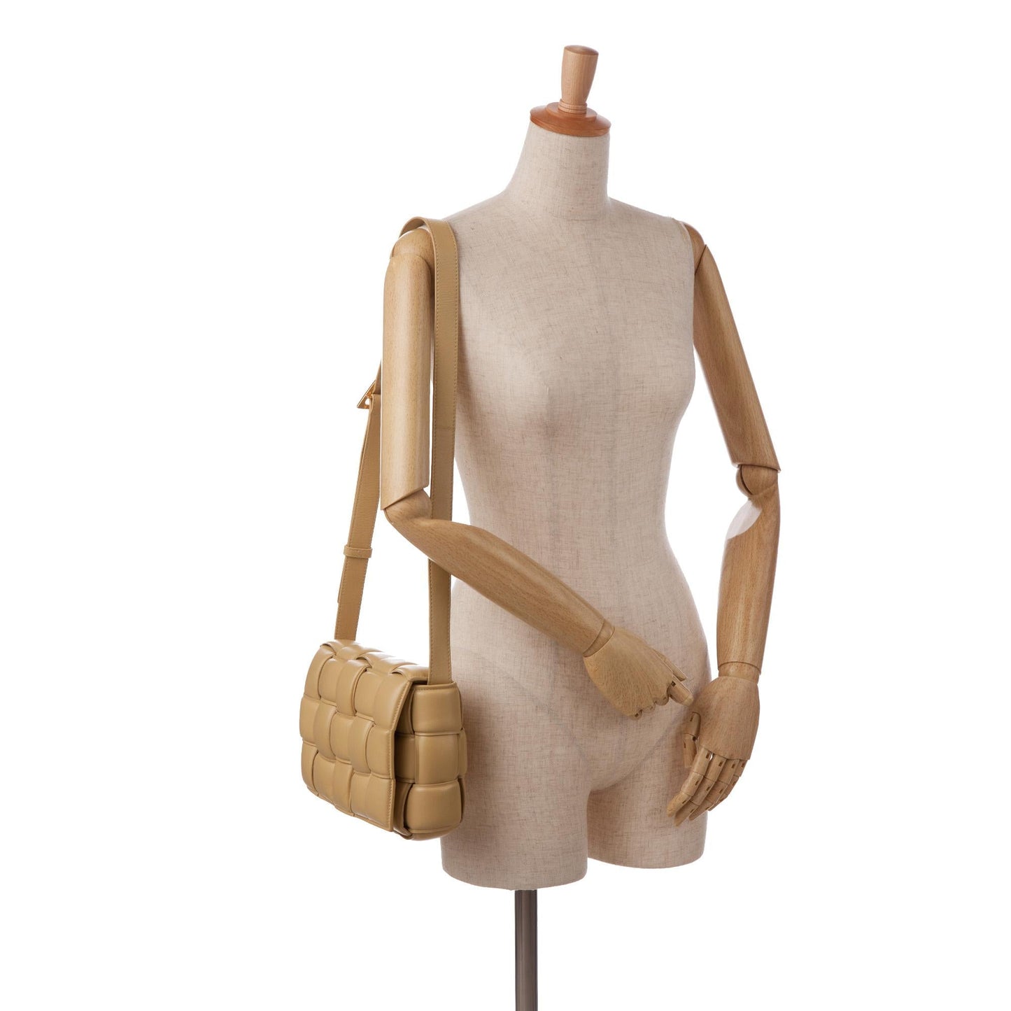 Bottega Veneta Padded Cassette Crossbody Bag (MLB-HsiosN)