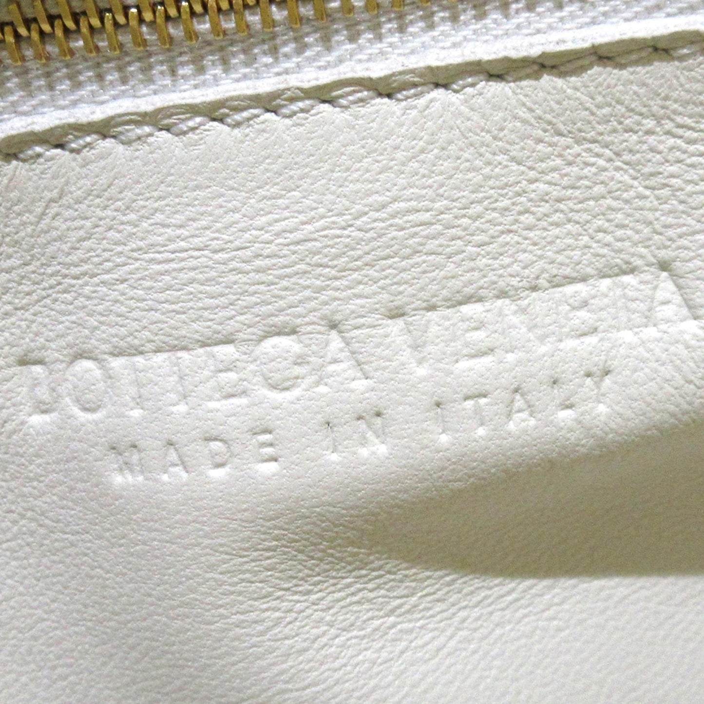 Bottega Veneta Padded Cassette Leather Crossbody Bag (MLB-jJmBjs)