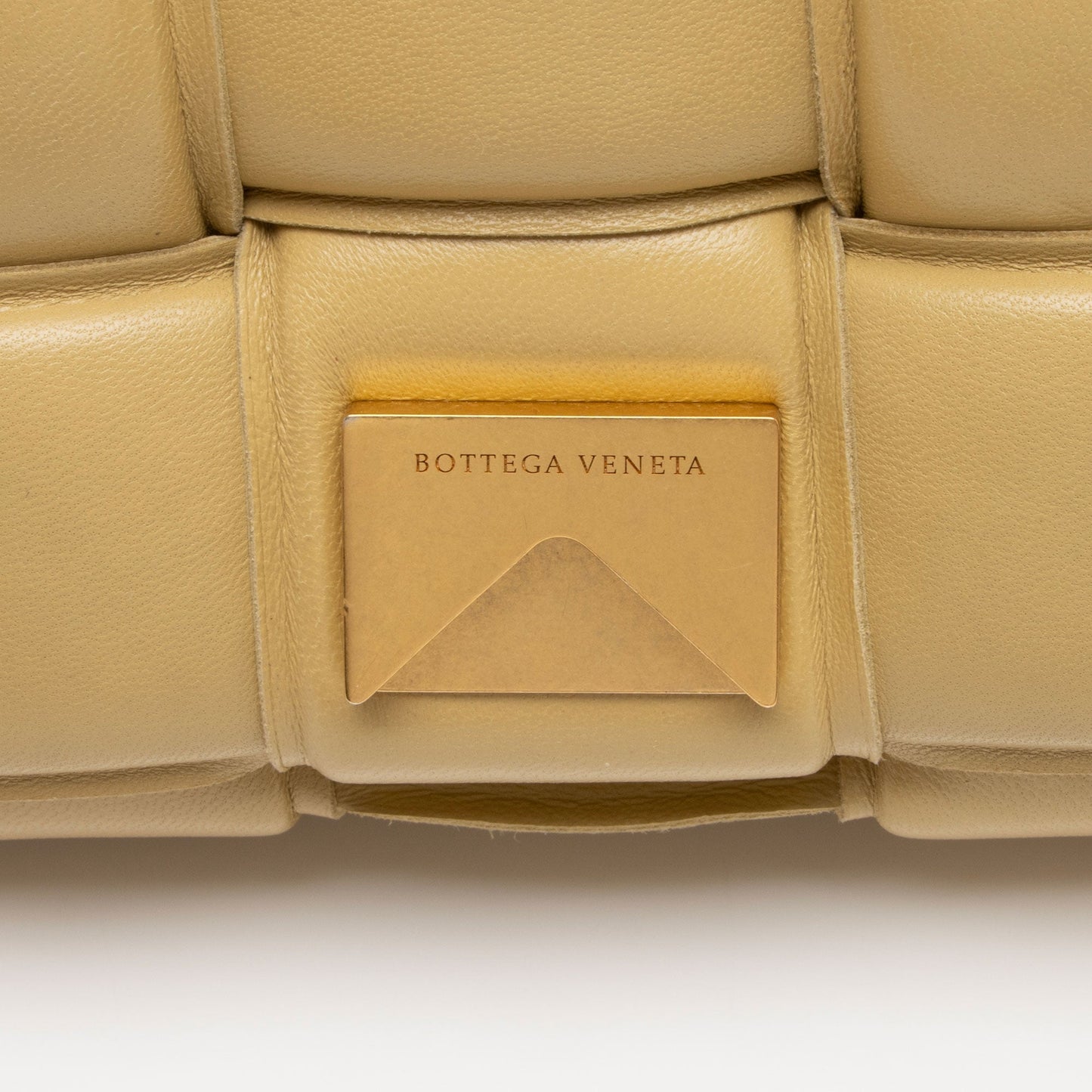 Bottega Veneta Puffed Leather Cassette Crossbody (SHF-9LU5JW)