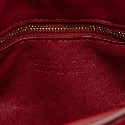 Bottega Veneta Puffed Leather Cassette Crossbody (SHF-WyihDy)