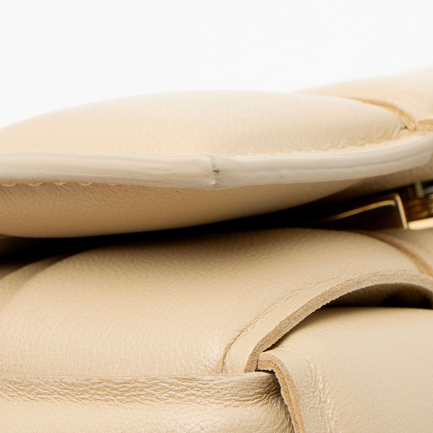 Bottega Veneta Puffed Leather Extra Mini Cassette Crossbody (SHF-18sNYD)