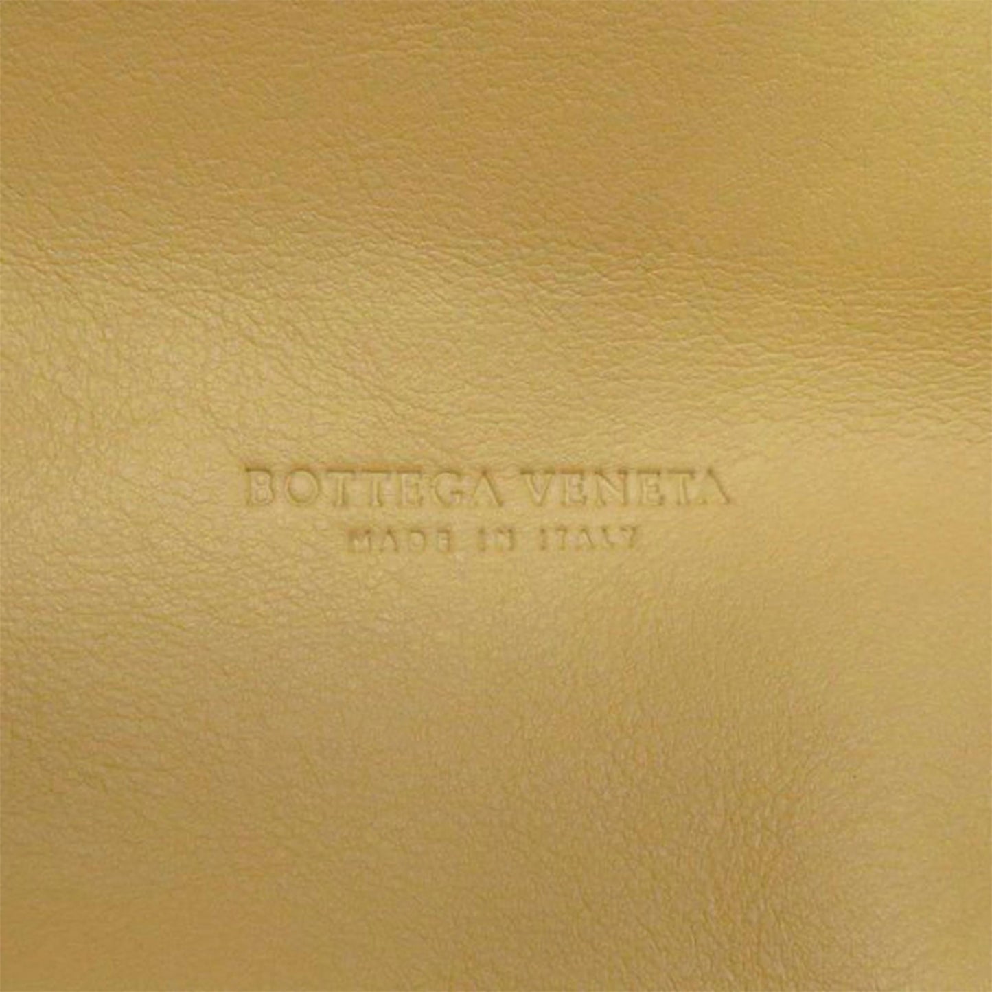 Bottega Veneta The Chain Pouch Leather Crossbody Bag (MLB-tHxCF6)
