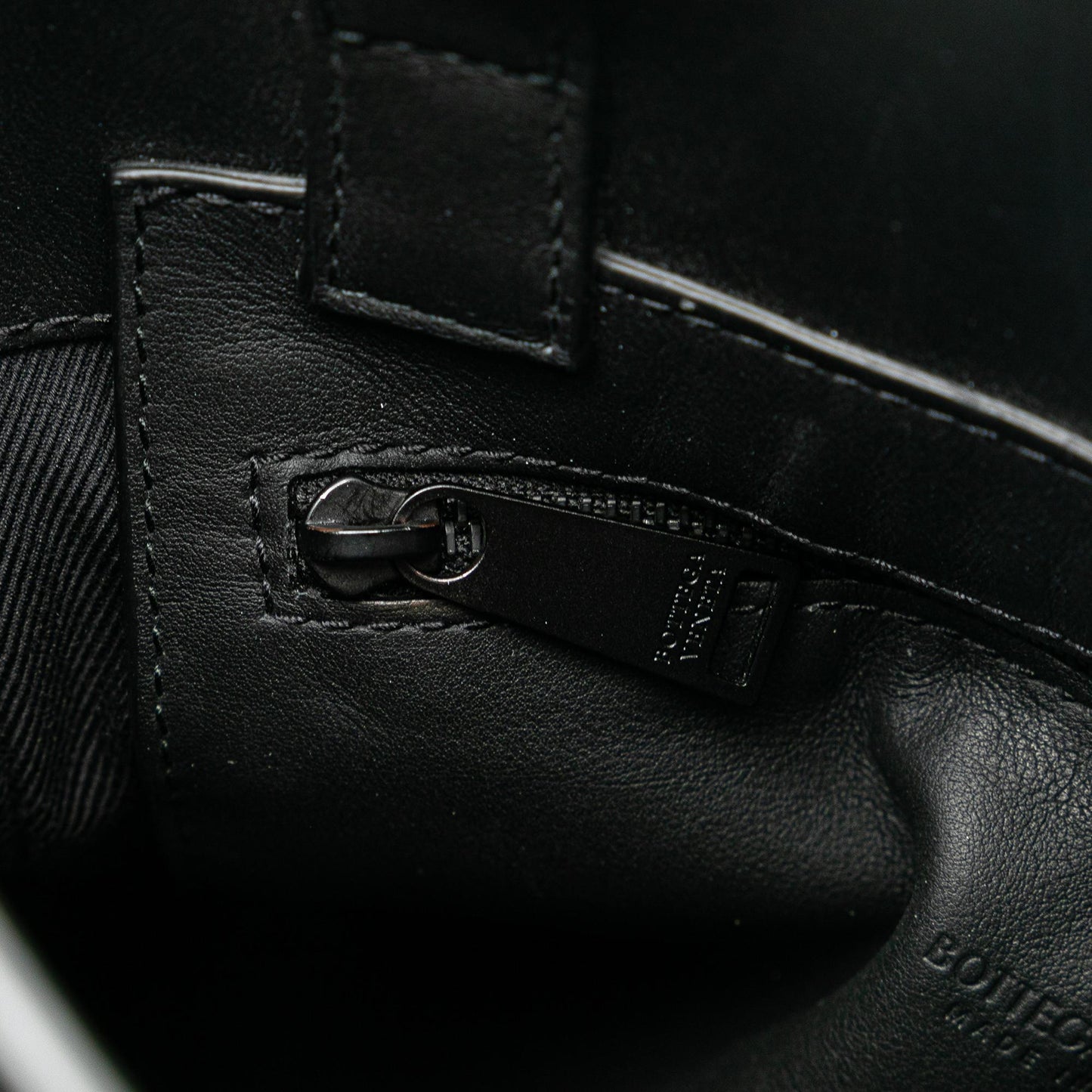 Bottega Veneta The Slot Crossbody (MLB-rruDkG)