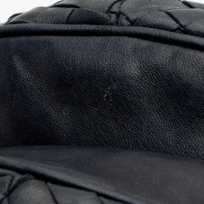 Bottega Veneta Vintage Intrecciato Nappa Drawstring Crossbody (SHF-oaFdRX)