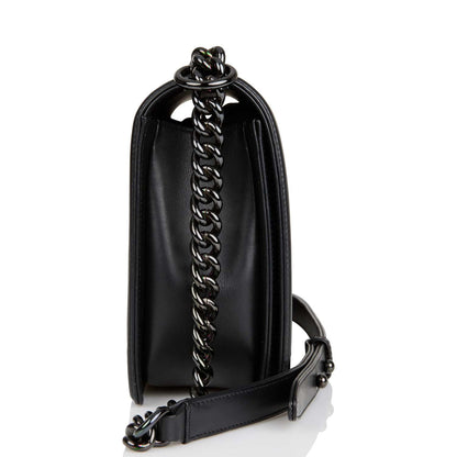 Chanel New Medium Boy Bag So Black Calfskin Black Hardware