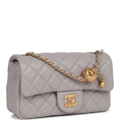 Chanel Lambskin Gold Shoulder Bag Style 2