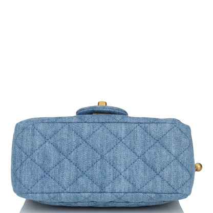 Chanel Luxury Leather Gold Shoulder Bag Style 2