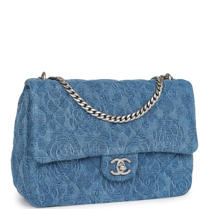 Chanel Caviar Silver Shoulder Bag Caviar