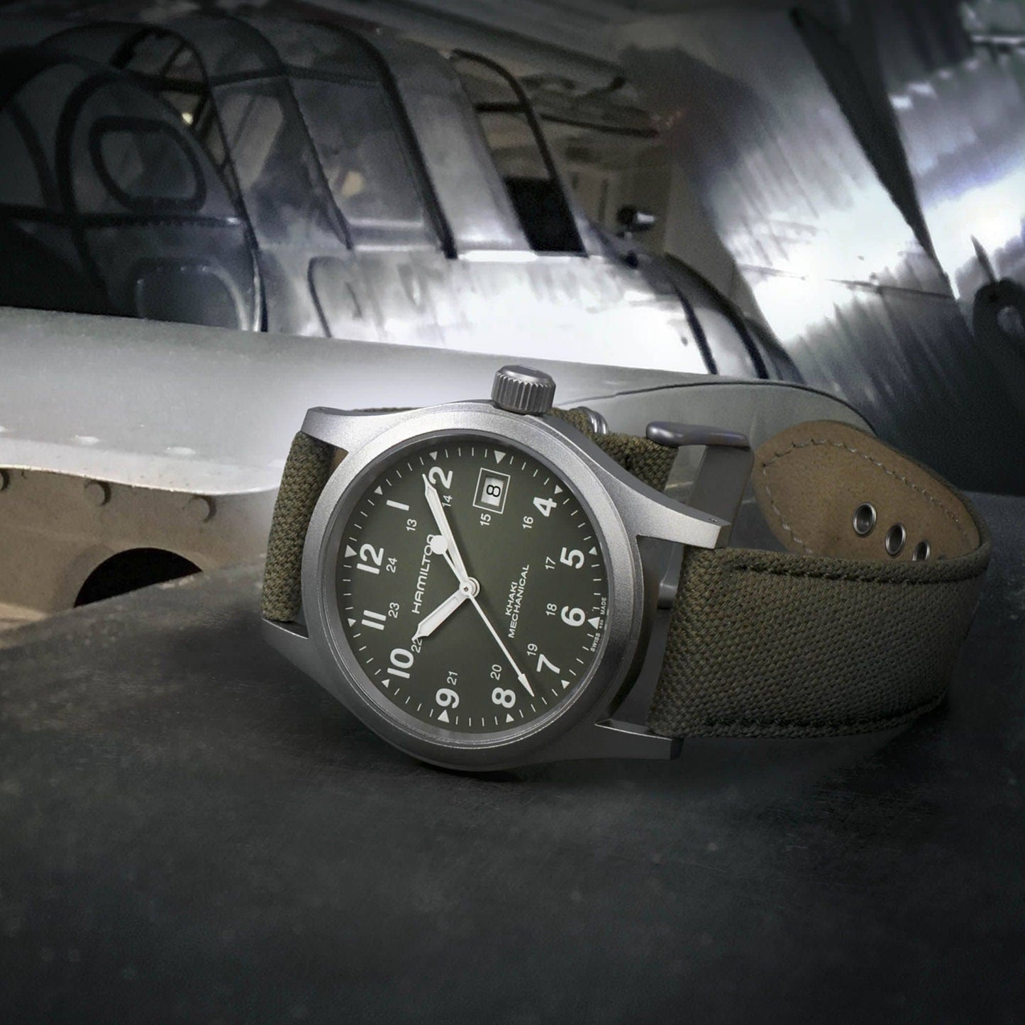 Khaki Field Officer Mechanical 38mm