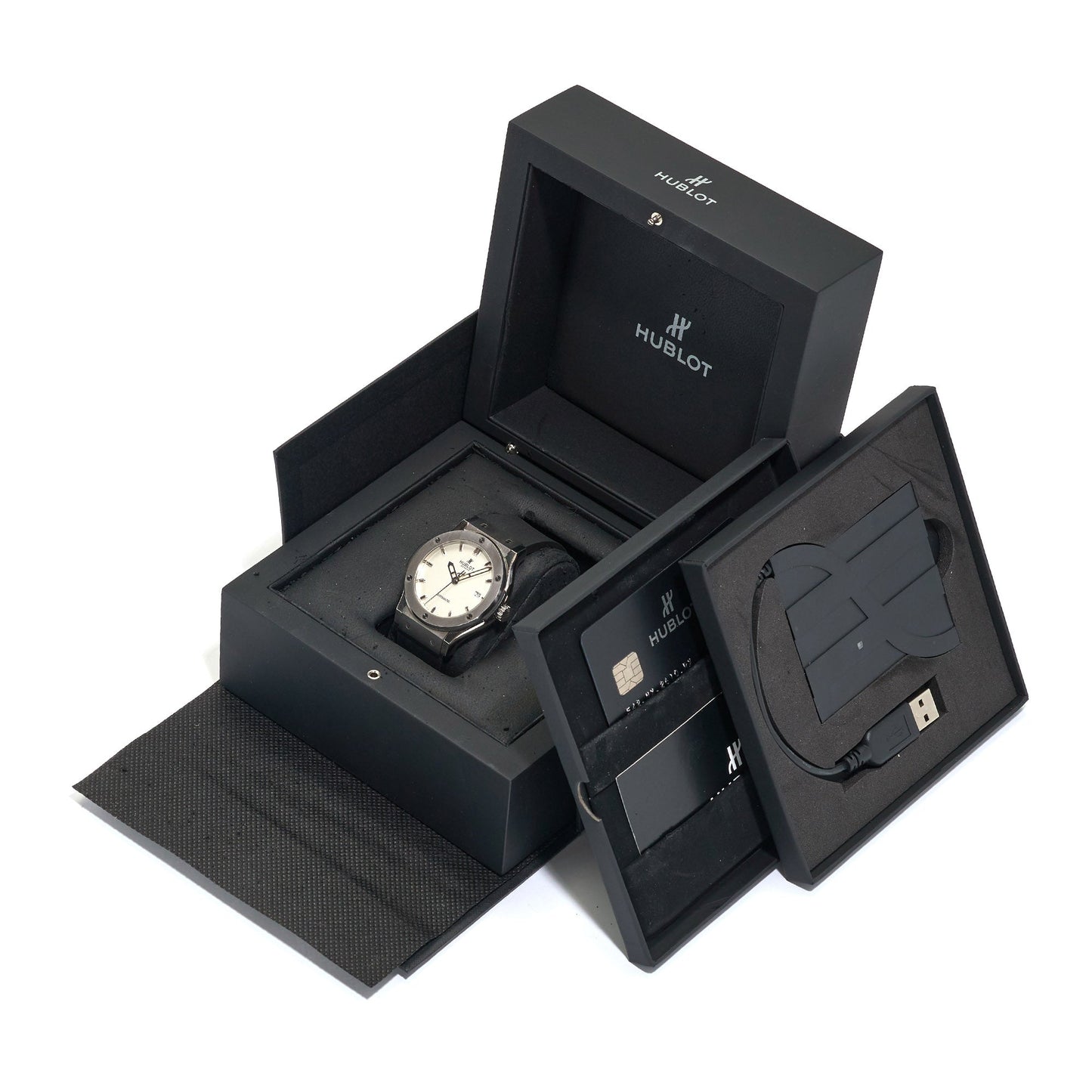 Hublot Classic Fusion 42mm Auto (Ref. 542.NX.2611.LR)