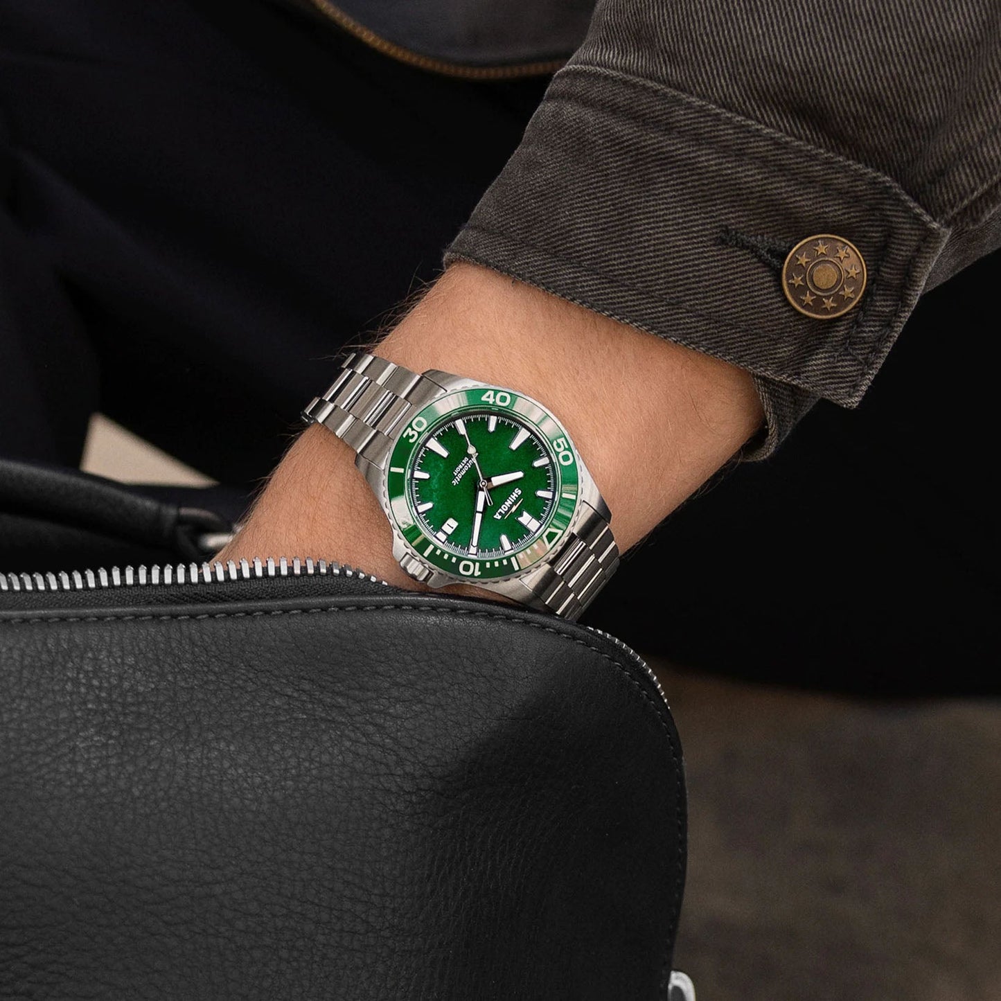 Shinola Monster Ontario 39mm Auto (Ref. S0120484266)
