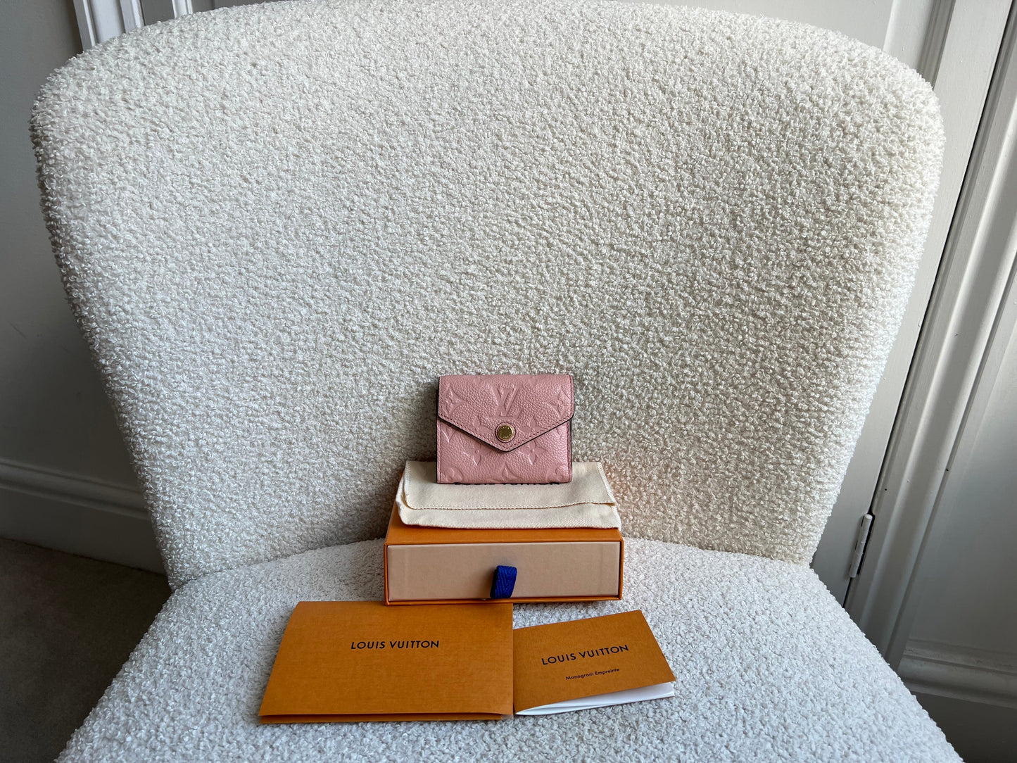 Louis Vuitton Zoe Wallet Rose Poudre Empreinte (RRP £515)