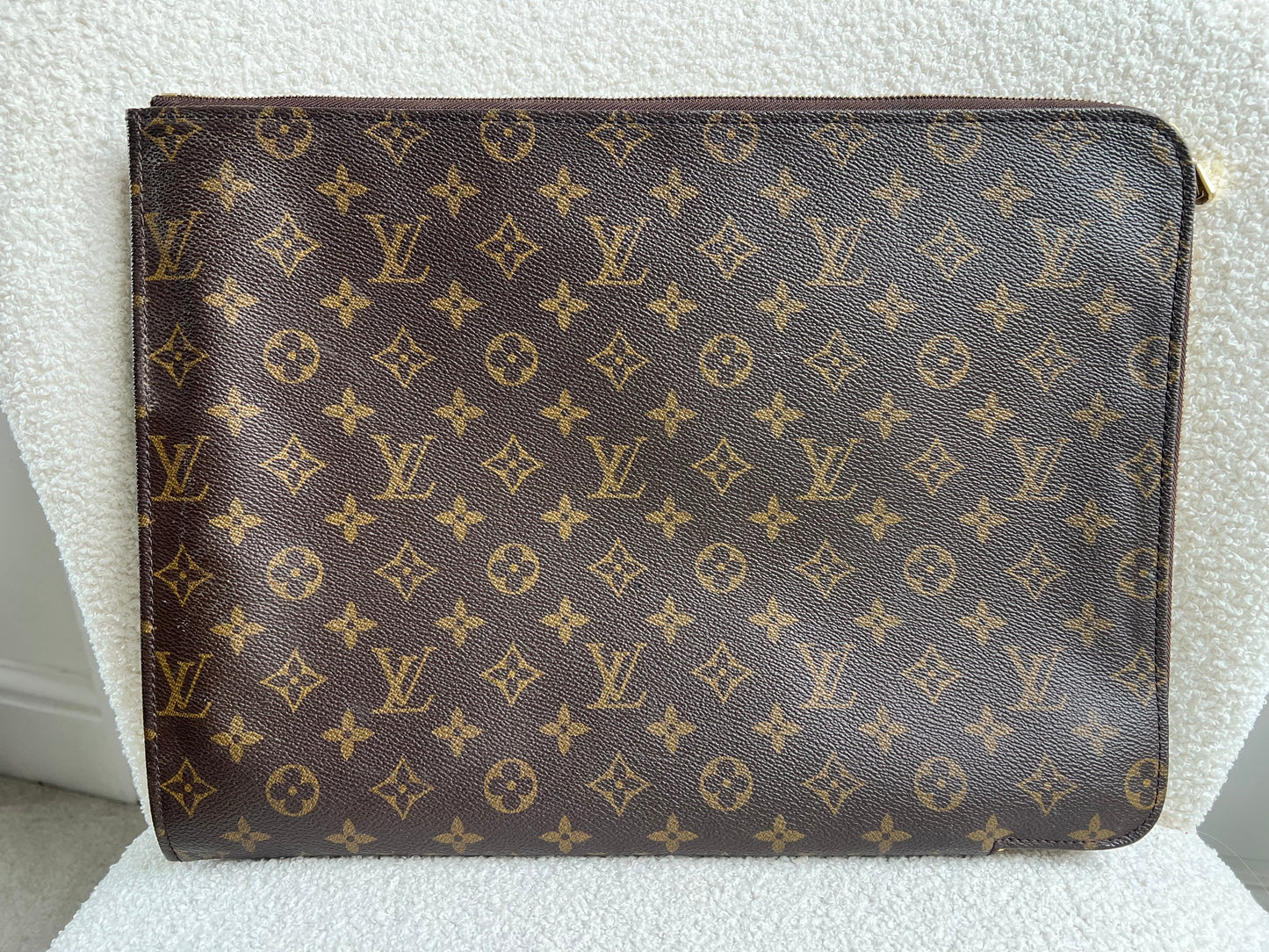 Louis Vuitton Monogram Poch Documents Portfolio Case 39