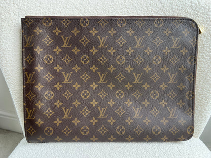 Louis Vuitton Monogram Poch Documents Portfolio Case 39