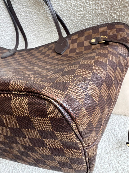 Louis Vuitton Neverfull MM Damier Ebene Cherry Interior (RRP £1,430)