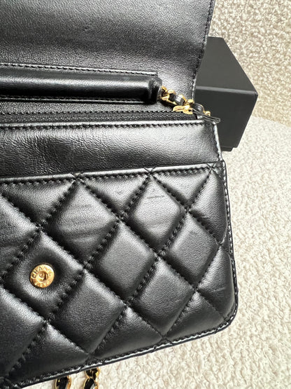 Chanel Wallet on Chain in Black Lambskin Gold Hardware (RRP £2,930)