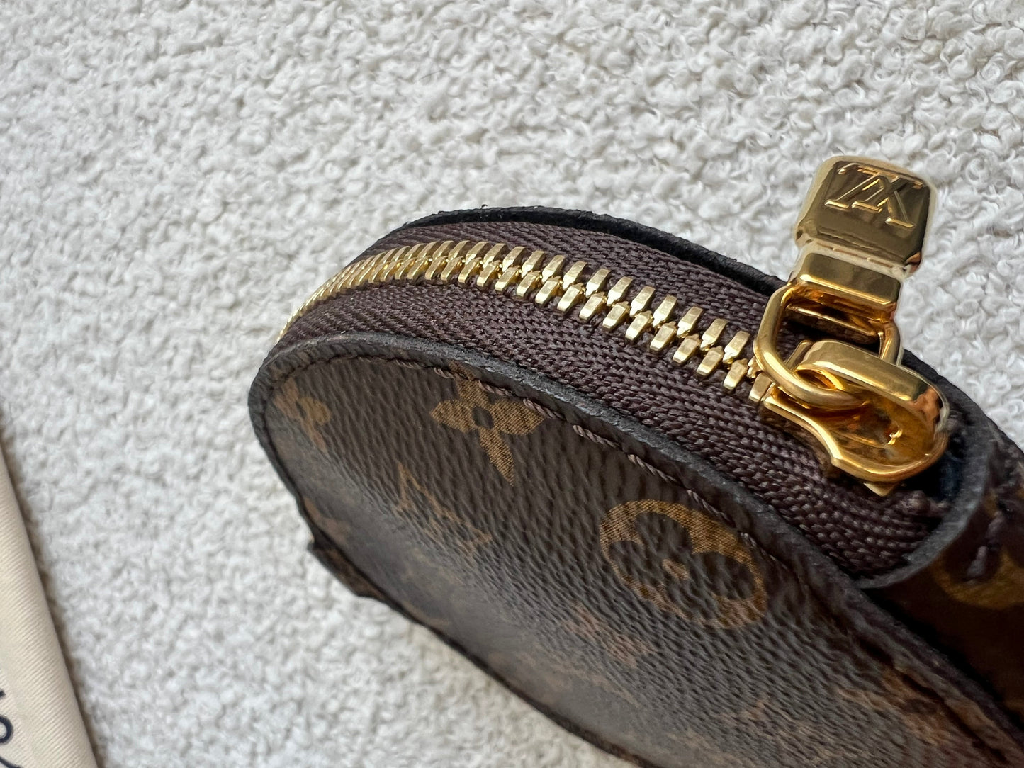 Louis Vuitton Round Coin Purse Monogram