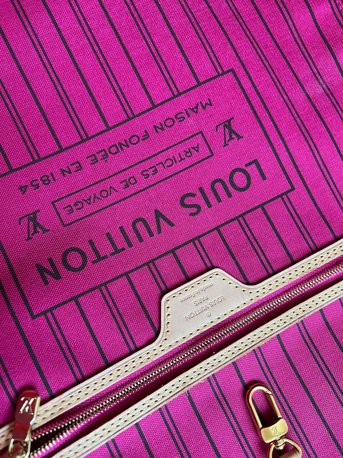 Louis Vuitton Neverfull GM Monogram Pivoine Interior (RRP £1,500)