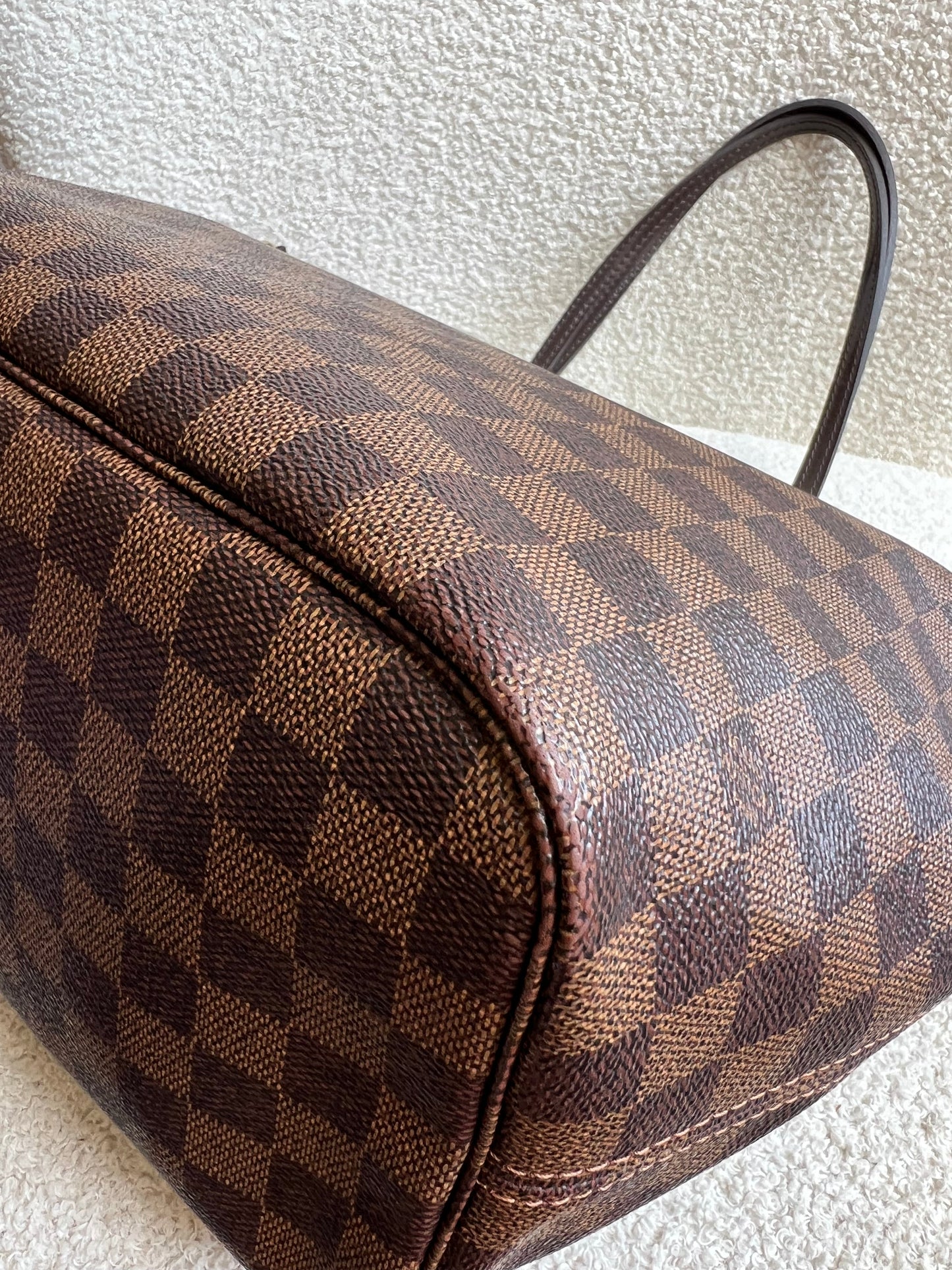 Louis Vuitton Neverfull MM Damier Ebene Cherry Interior (RRP £1,430)