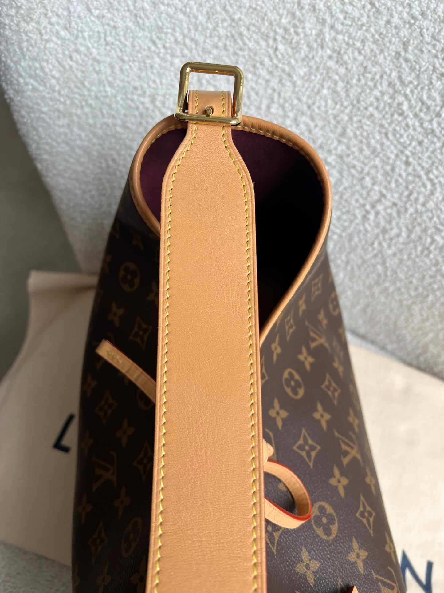 Louis Vuitton Carryall MM Monogram Canvas (RRP £2370)