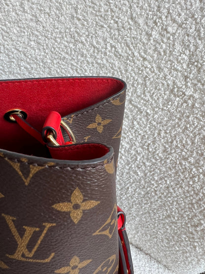 Louis Vuitton Neo Noe Monogram Coquelicot (RRP £1,790)