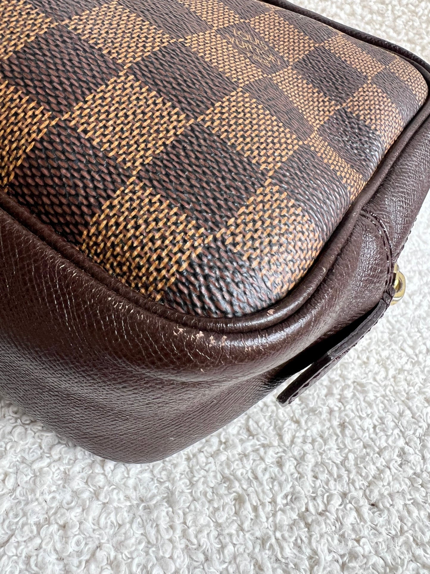 Louis Vuitton Damier Ebene Trousse Toilette