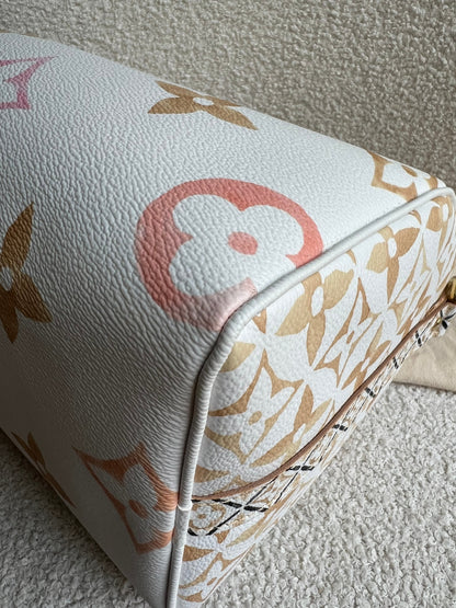 Louis Vuitton Speedy 25 Bandouliere By The Pool 2.0 Giant Monogram (RRP £2030)