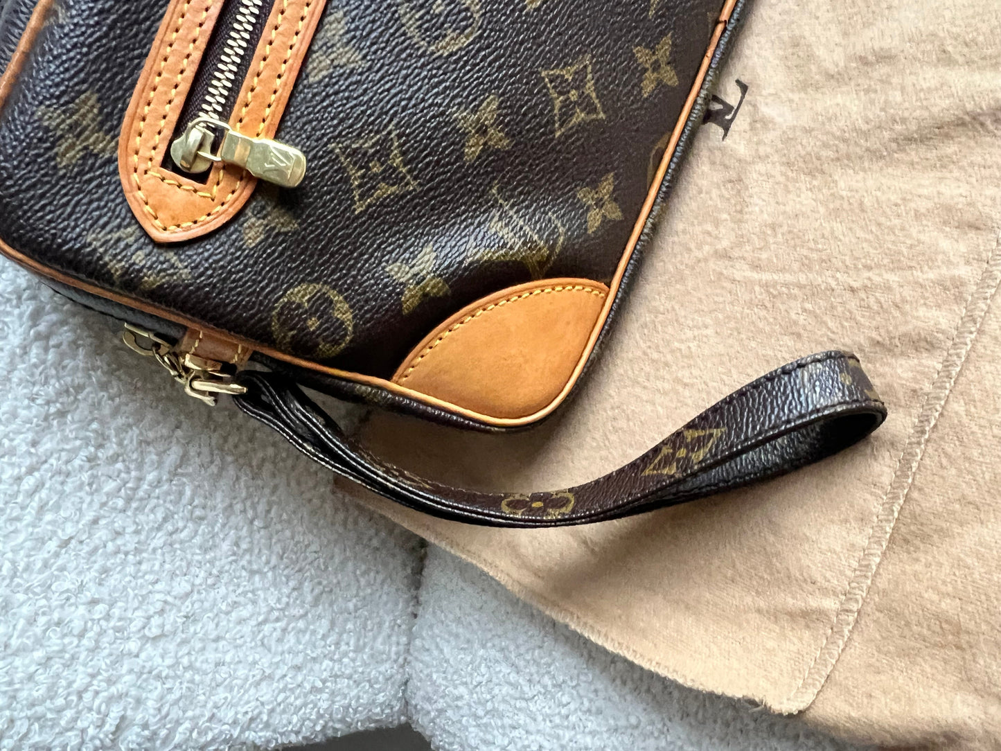 Louis Vuitton Vintage Marly Dragonne Clutch Monogram
