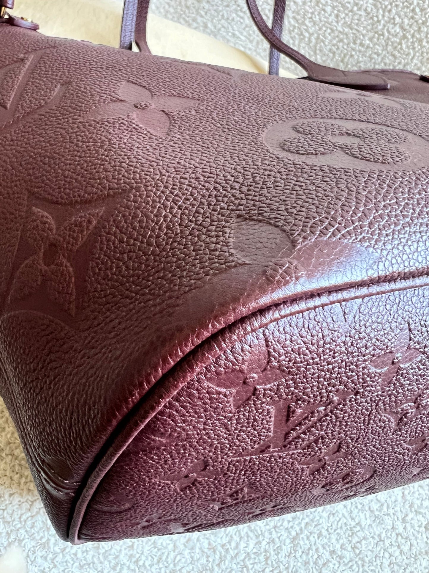 Louis Vuitton Neverfull MM Wine Empreinte (RRP £1,970)