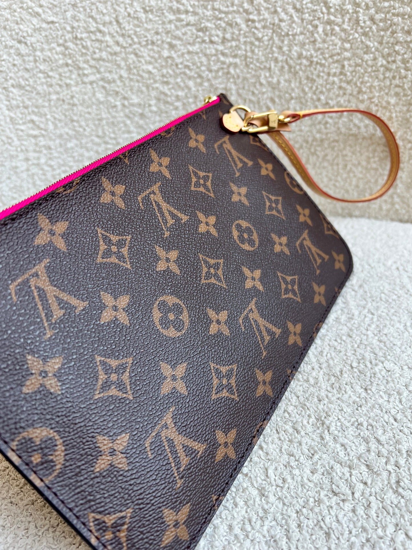 Louis Vuitton Pouch (from Neverfull MM) in Monogram