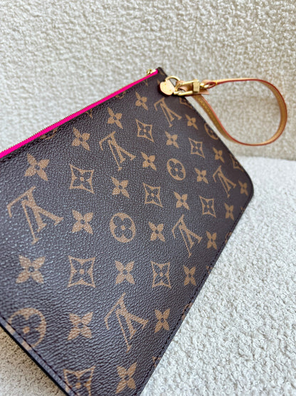 Louis Vuitton Pouch (from Neverfull MM) in Monogram