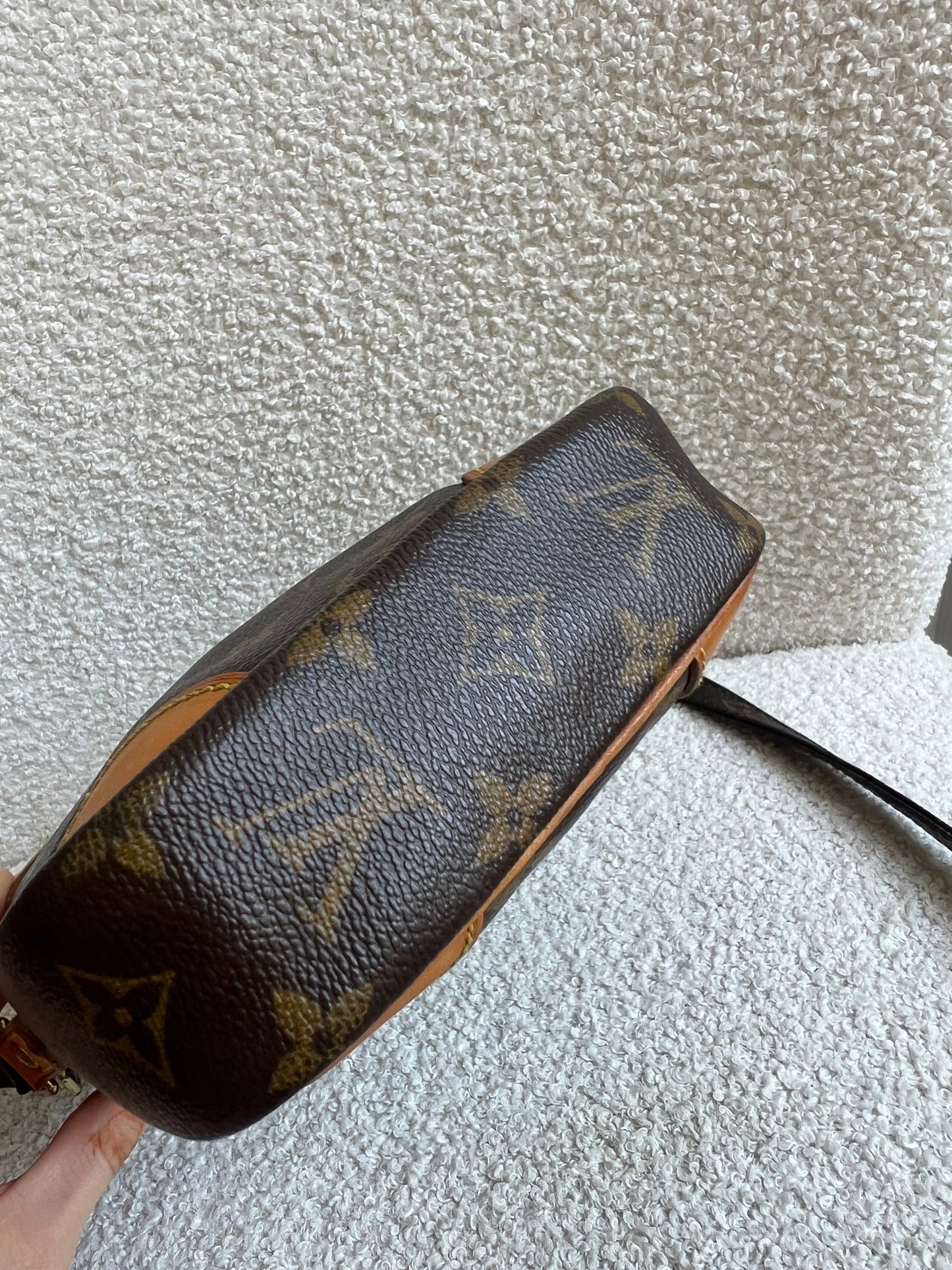 Louis Vuitton Danube Monogram