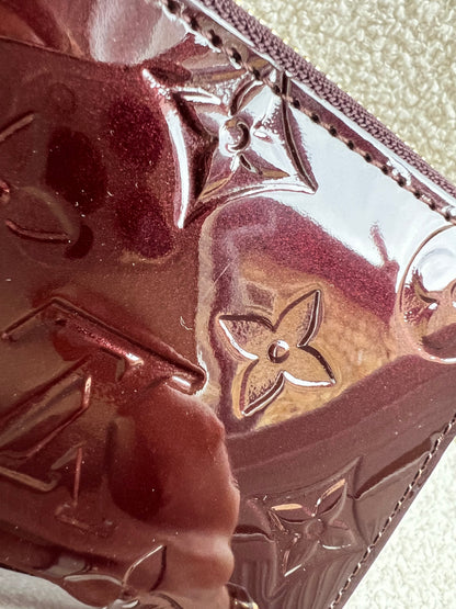 Louis Vuitton Zippy Coin Purse in Amarante Vernis Patent (RRP £420)