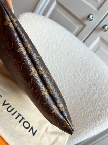 Louis Vuitton Etui Voyage MM Document Holder Monogram