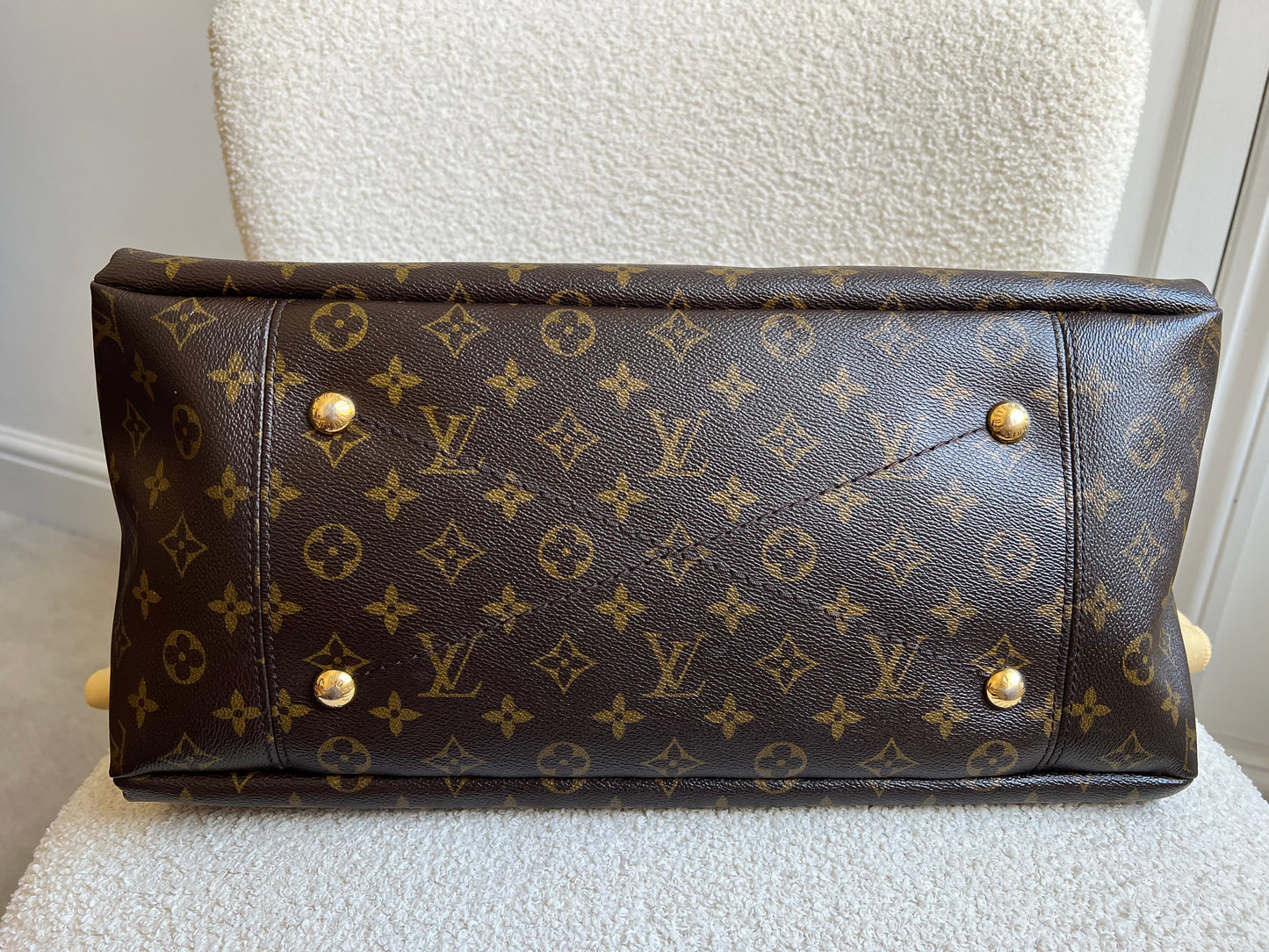 Louis Vuitton Artsy MM Monogram (RRP £1,940)